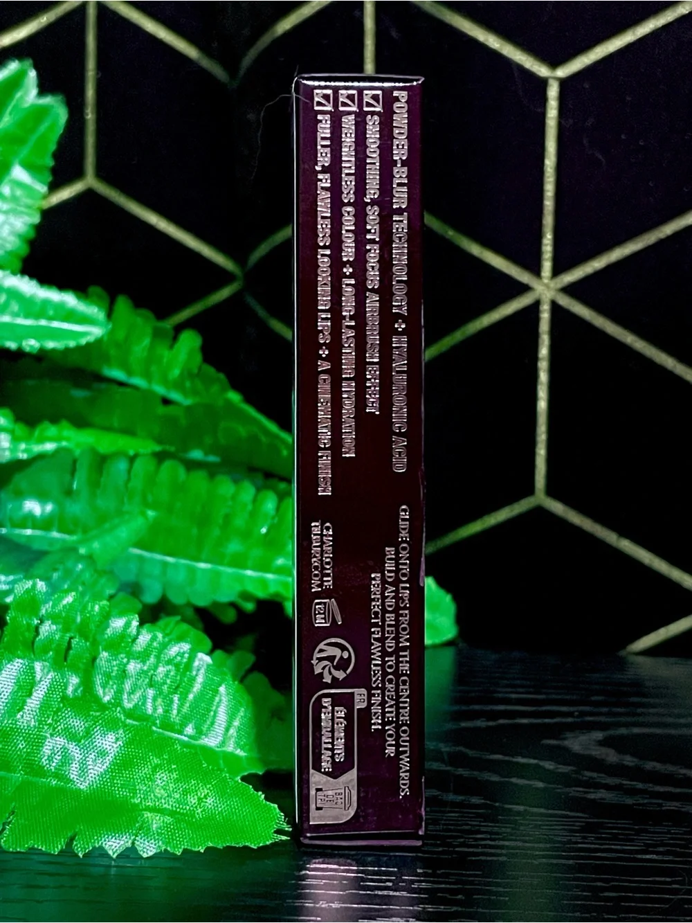 Charlotte Tilbury Airbrush Flawless Lip Blur - Shade Pillow Talk